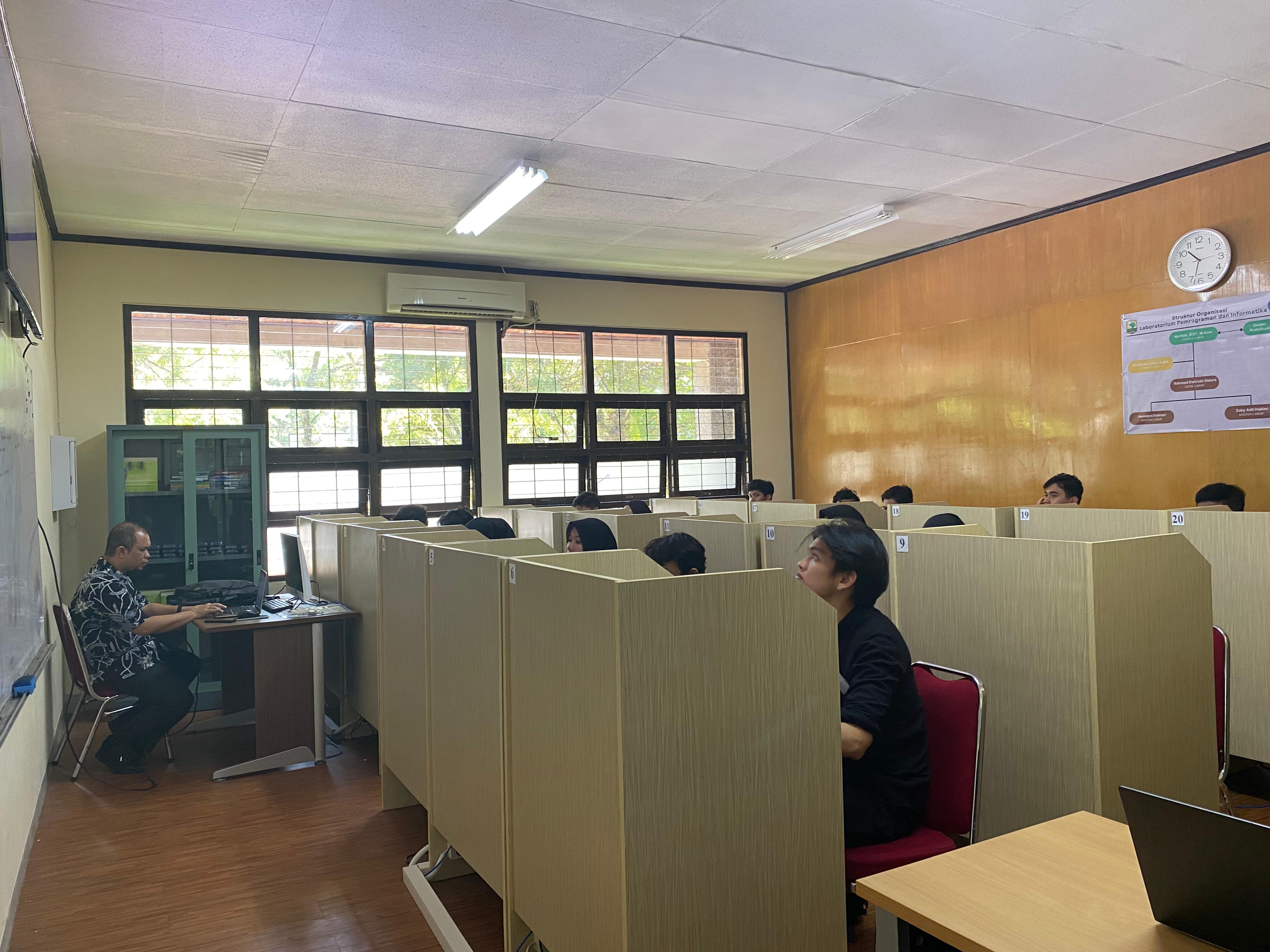 Praktikum Algortima dan Pemrograman